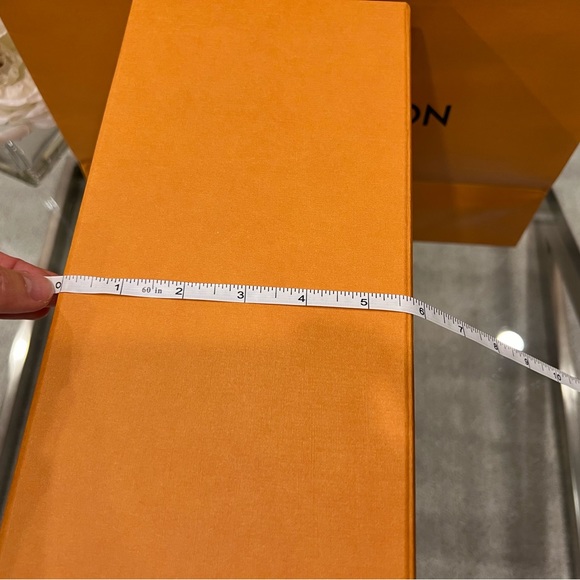 Louis Vuitton Drawer Gift Box Set - Picture 12 of 12